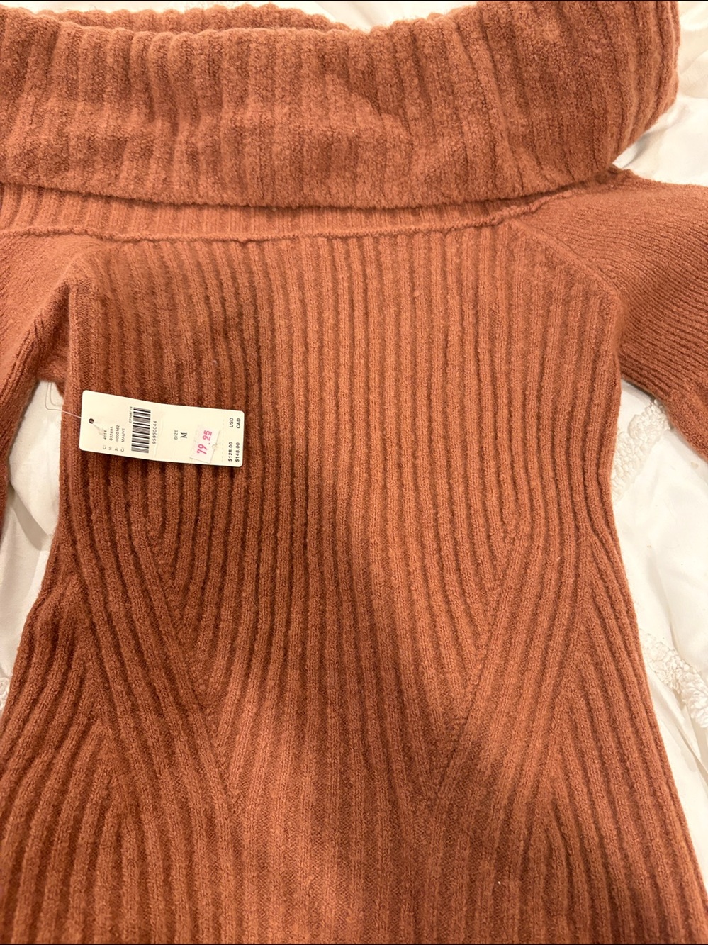 Off-Shoulder Ribbed Sweater in Rust - Picture 4 of 5